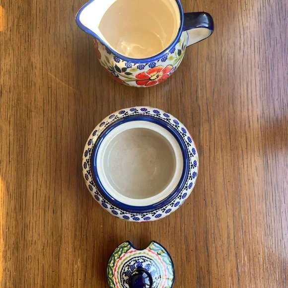 Authentic Handmade Polish Pottery UNIKAT Sugar Bowl with Lid & Matching Creamer - Picture 2 of 7